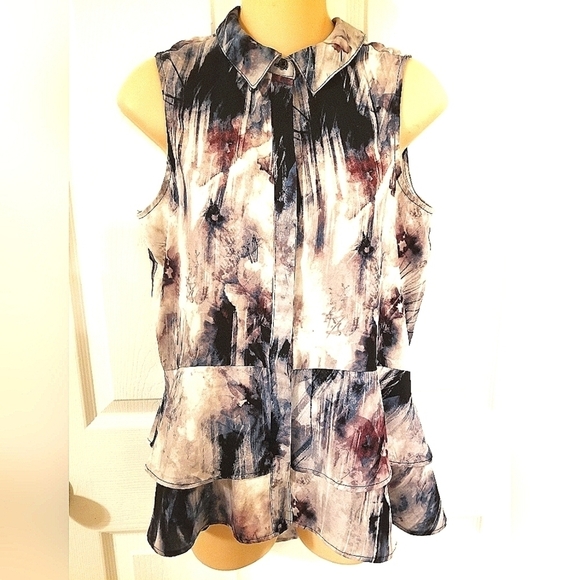 Simply Vera by Vera Wang Top - Picture 1 of 5